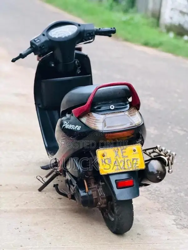 Hero Pleasure 2011 Motorbike (Used)