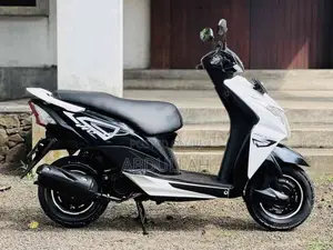 Honda Dio 2015 Motorbike (Used)