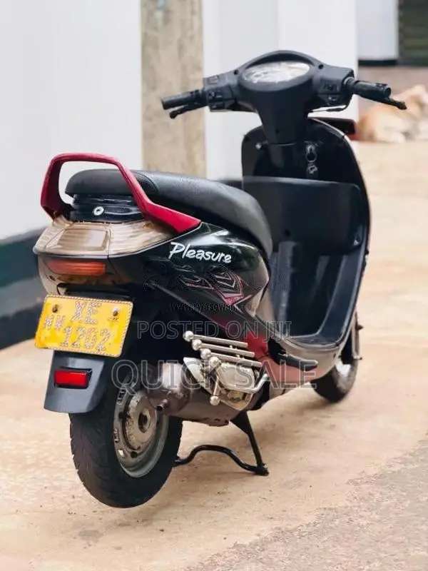 Hero Pleasure 2011 Motorbike (Used)