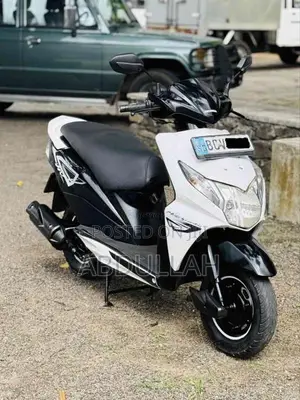 Honda Dio 2015 Motorbike (Used)