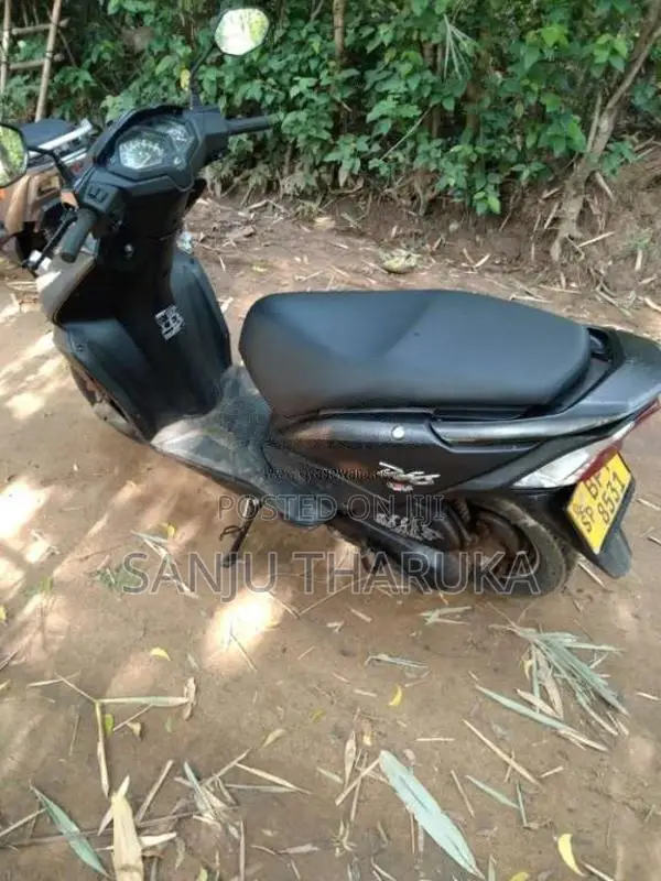 Honda Dio 2017 Motorbike (Used)
