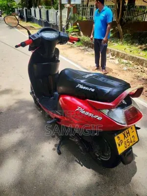 Hero Pleasure 2012 Motorbike (Used)