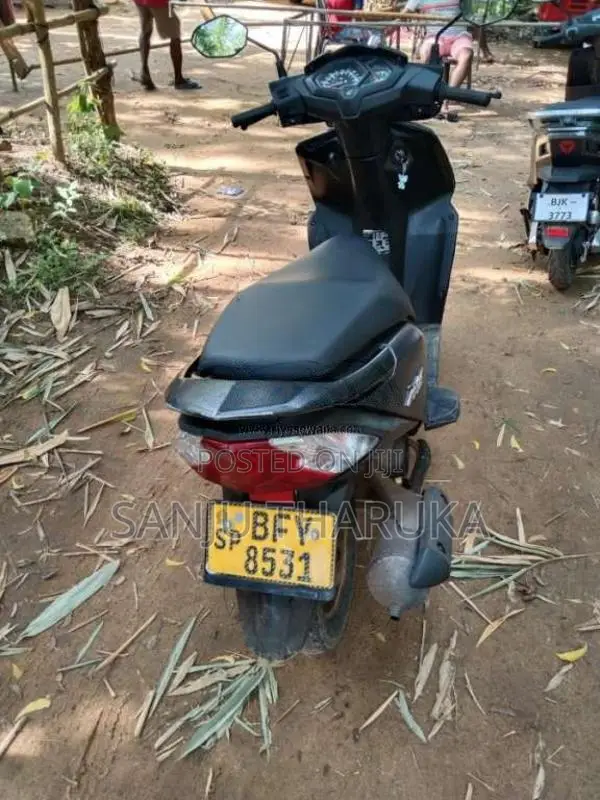 Honda Dio 2017 Motorbike (Used)