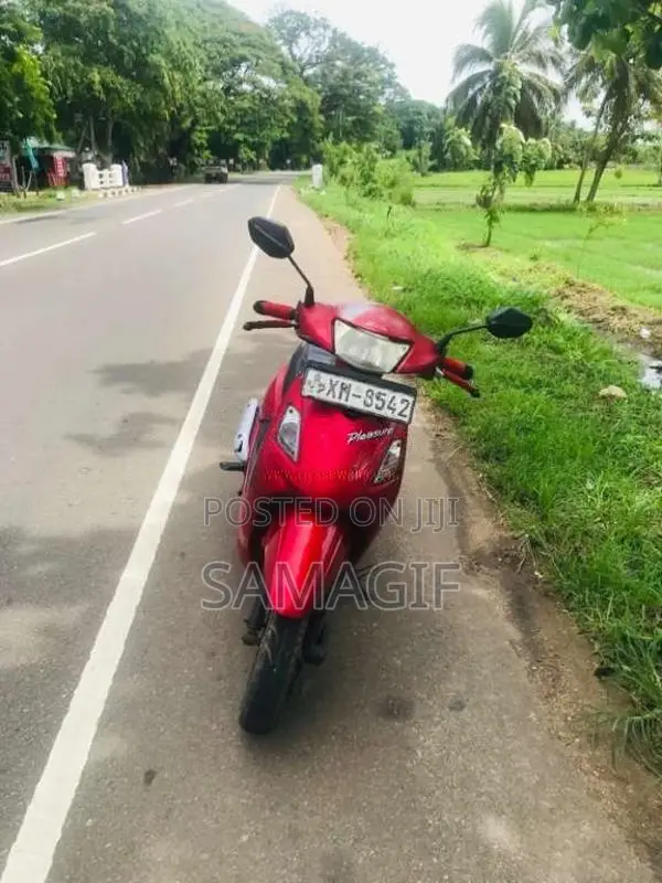 Hero Pleasure 2012 Motorbike (Used)
