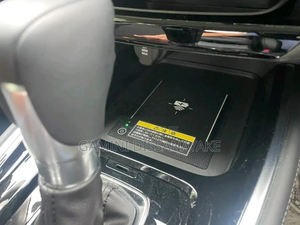 Honda Vezel Z Premium 2024 SUV Unregistered (Recondition)