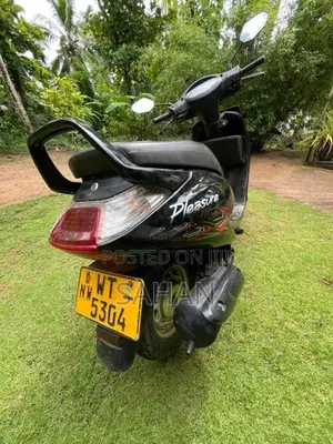 Hero Pleasure 2011 Motorbike (Used)
