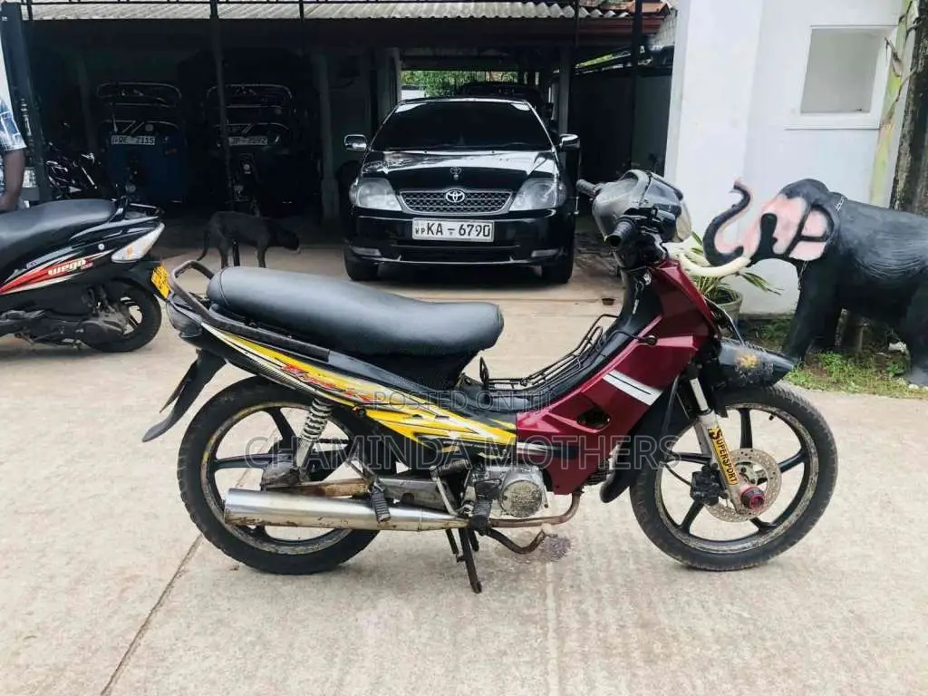Loncin Waves 2011 Motorbike (Used)