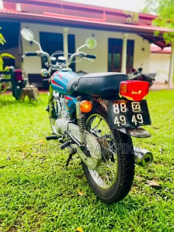 Honda Cg125 1989 Motorbike (Used)