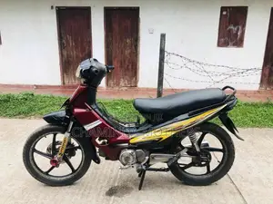 Loncin Waves 2011 Motorbike (Used)