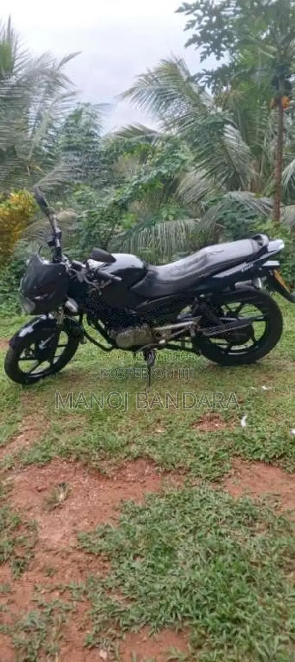 Bajaj Pulsar 2011 Motorbike (Used)