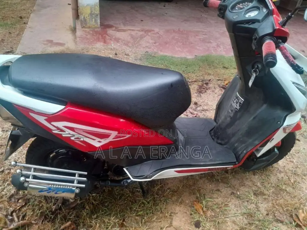 Honda Dio 2016 Motorbike (Used)