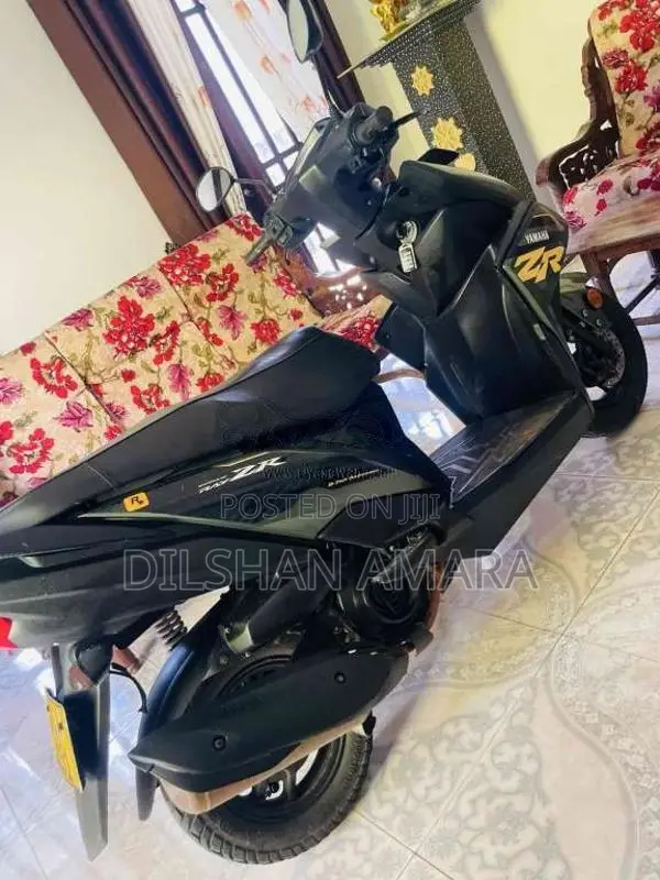 Yamaha Zr 2020 Motorbike (Used)