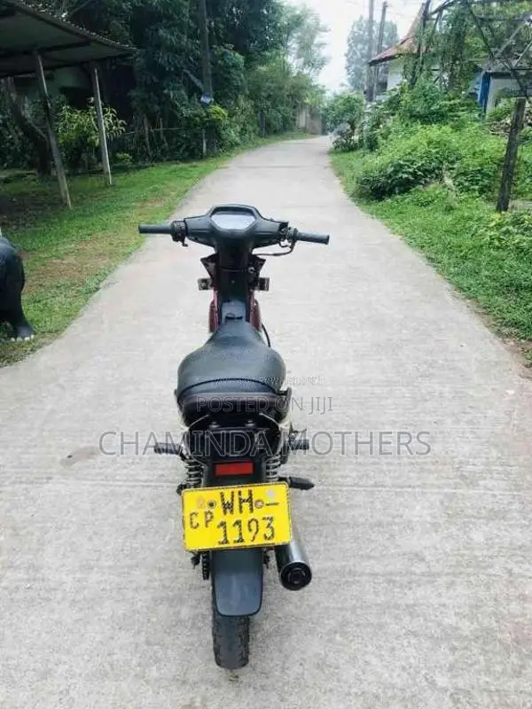Loncin Waves 2011 Motorbike (Used)