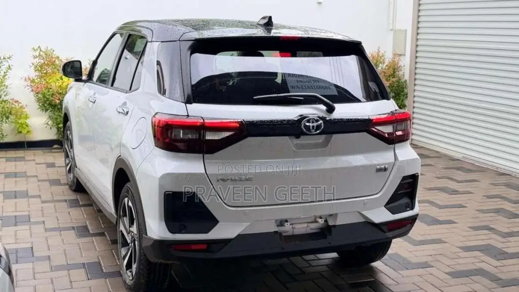 Toyota Raize Hybrid 2026 SUV Brand New
