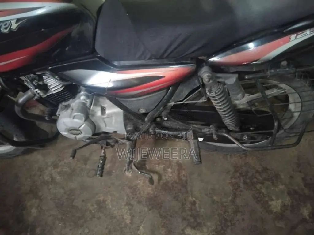Bajaj Discover 2016 Motorbike (Used)