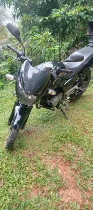 Bajaj Pulsar 2011 Motorbike (Used)