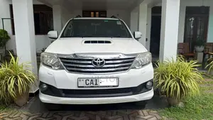 Toyota Fortuner 2015 SUV (Used)