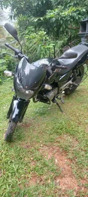 Bajaj Pulsar 2011 Motorbike (Used)