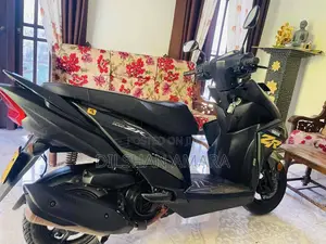 Yamaha Zr 2020 Motorbike (Used)