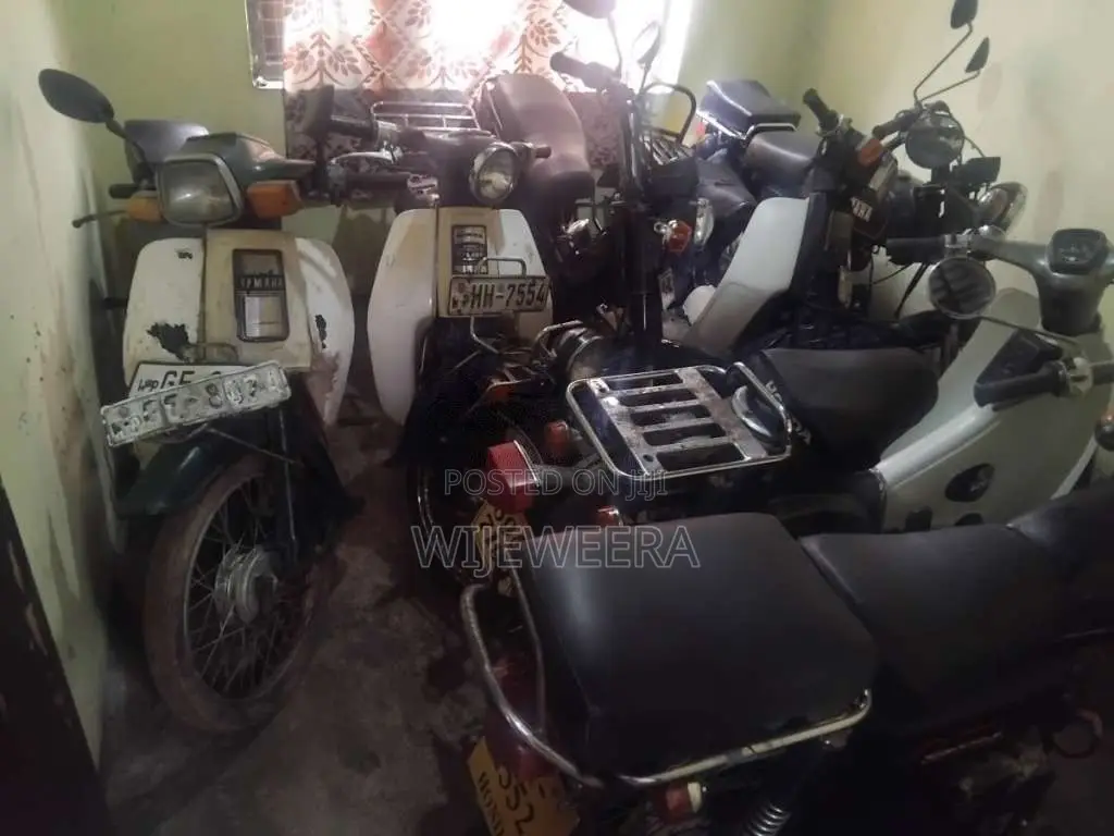 Honda Cg125 1989 Motorbike (Used)
