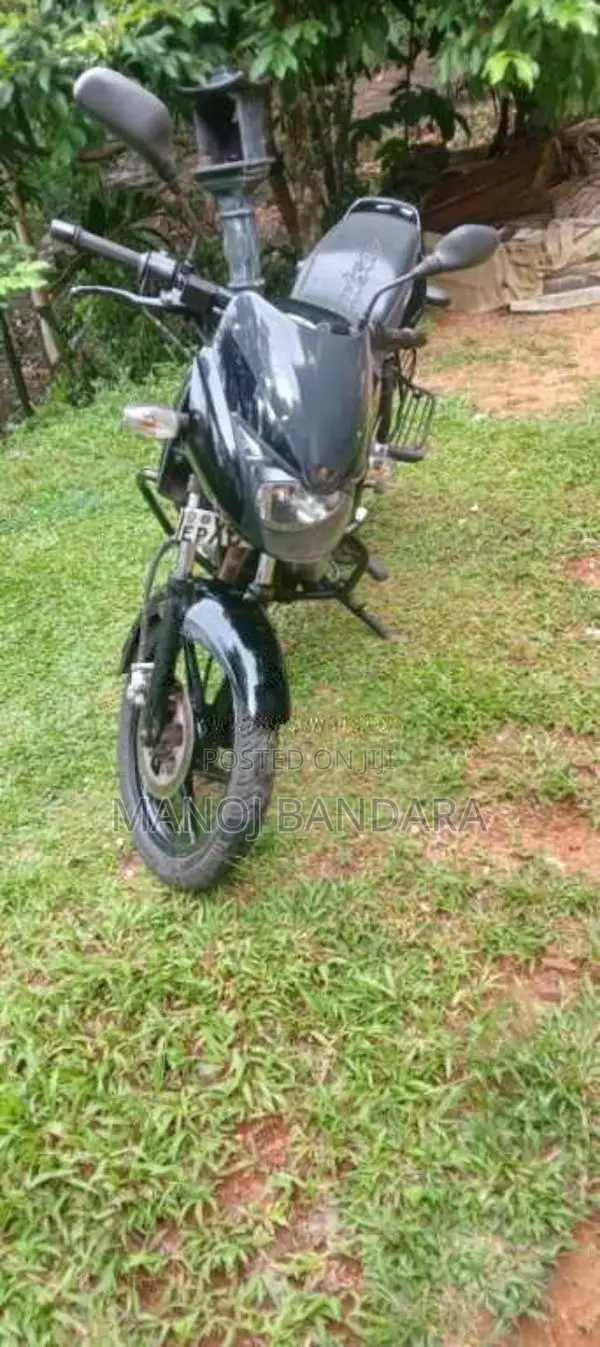 Bajaj Pulsar 2011 Motorbike (Used)