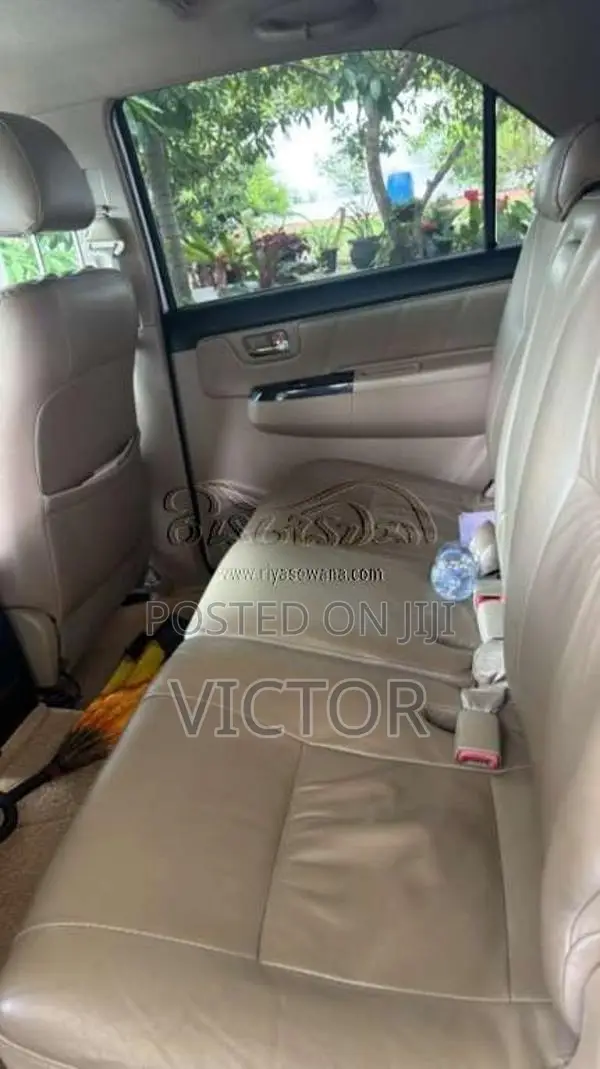 Toyota Fortuner 2015 SUV (Used)