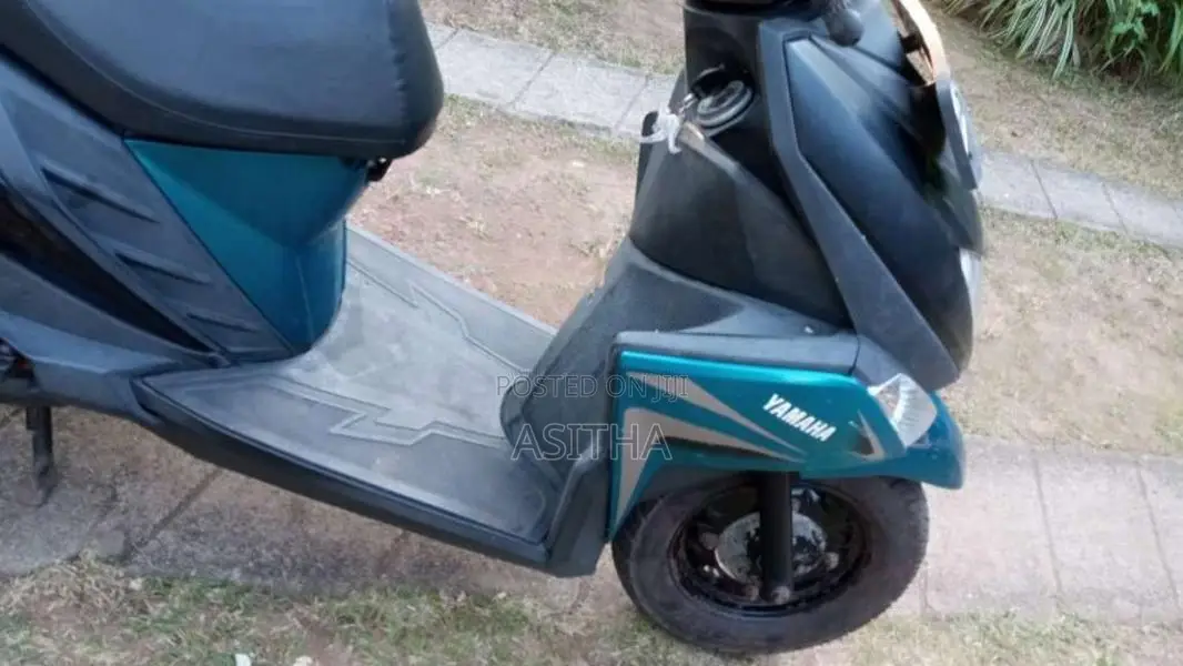 Yamaha Ray ZR 2016 Motorbike (Used)