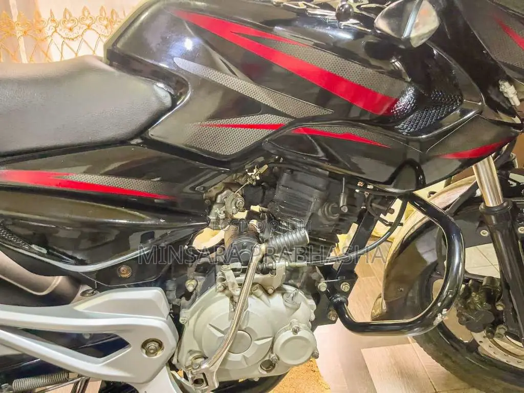 Bajaj Pulsar 135 LS 2014 Motorbike (Used)