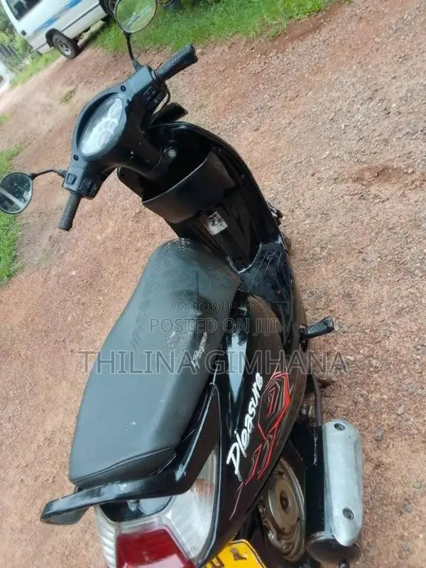 Hero Pleasure 2011 Motorbike (Used)