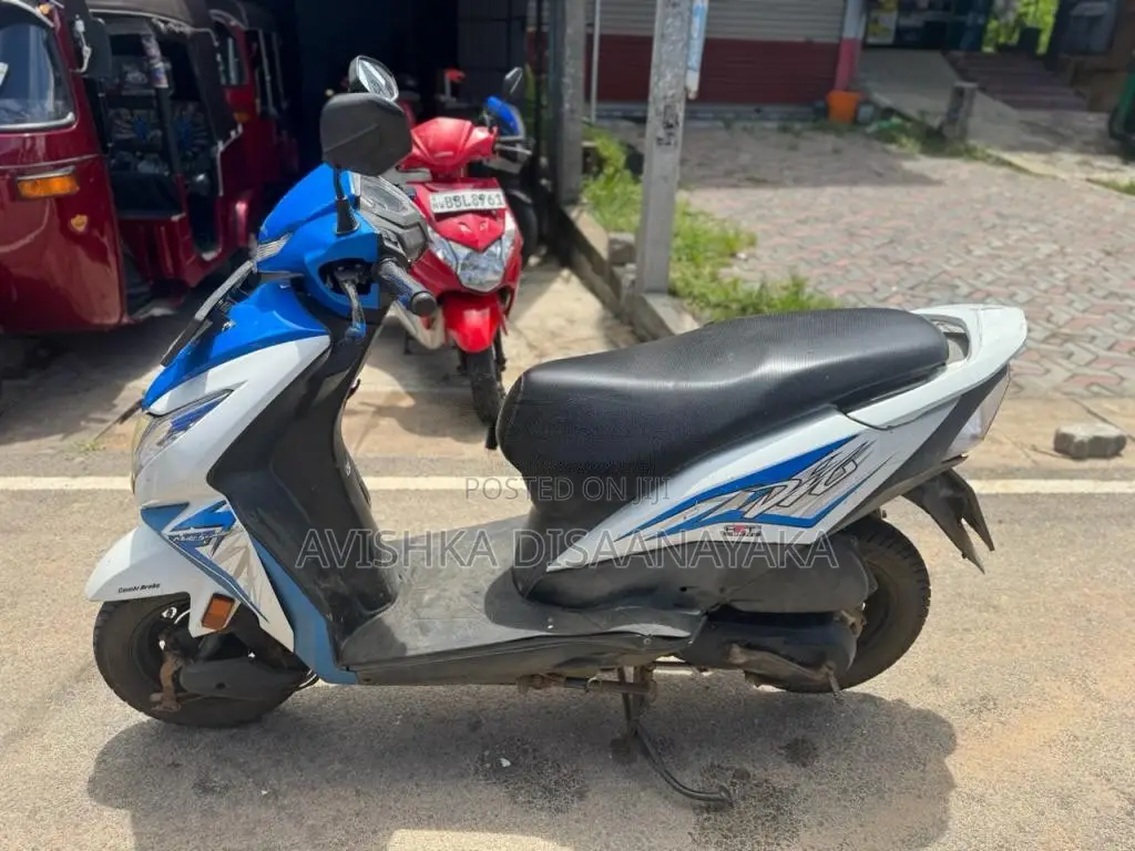 Honda Dio 2018 Motorbike (Used)