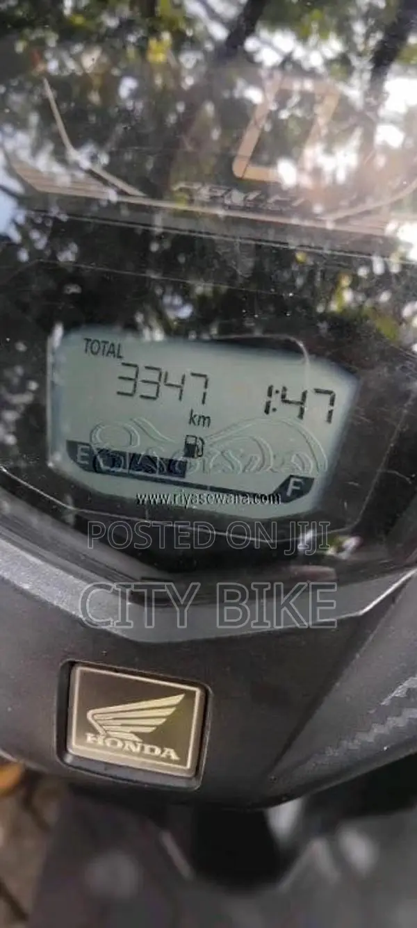 Honda Dio 2025 Motorbike (Used)