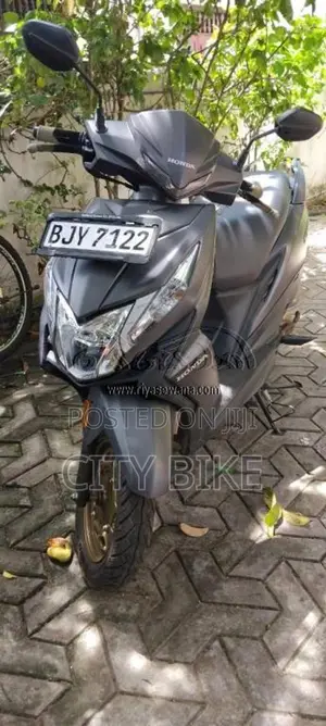 Honda Dio 2025 Motorbike (Used)