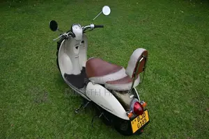 Honda Crea Scoopy 2014 Motorbike (Used)