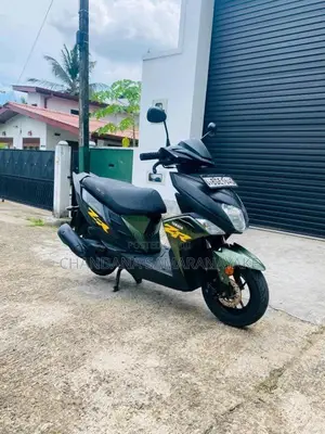 Yamaha Ray Zr 2018 Motorbike (Used)