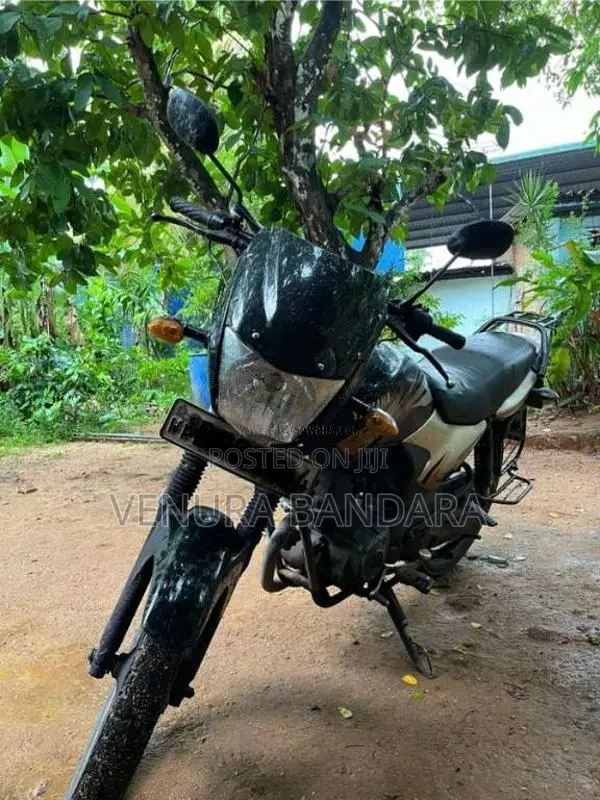 Yamaha Ybr 110 2015 Motorbike (Used)