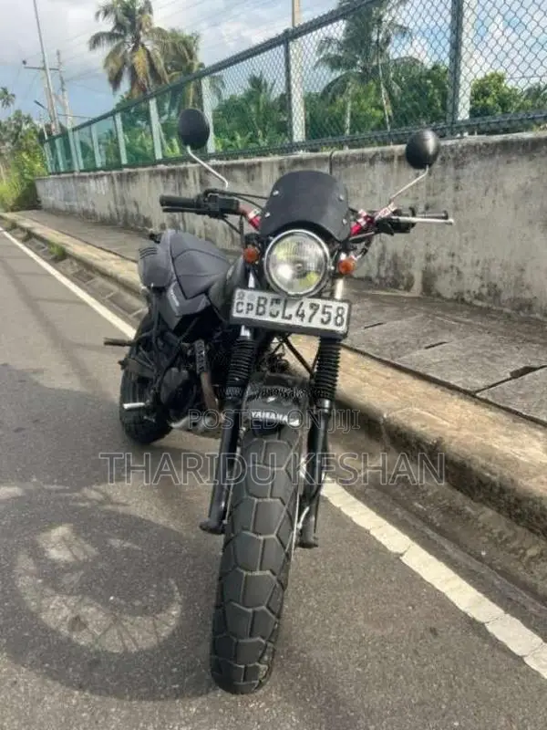 Yamaha TW 2015 Motorbike (Used)