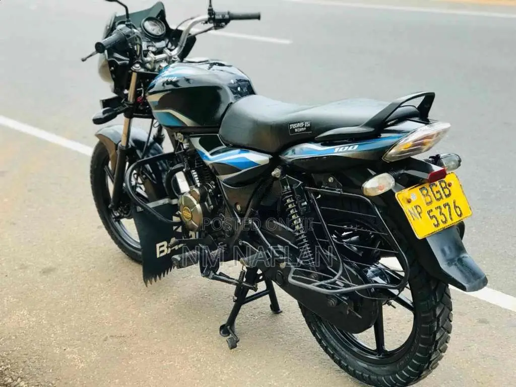 Bajaj Discover 100 2017 Motorbike (Used)