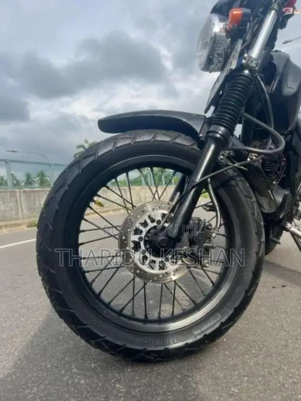 Yamaha TW 2015 Motorbike (Used)