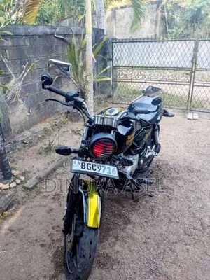 Bajaj V15 2018 Motorbike (Used)