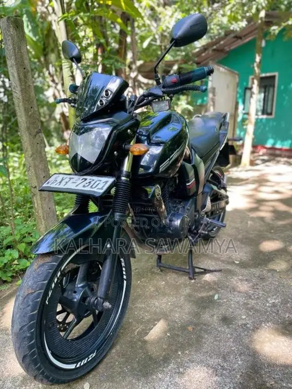 Yamaha Fz 2012 Motorbike (Used)