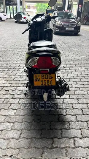 Honda Dio 2015 Motorbike (Used)