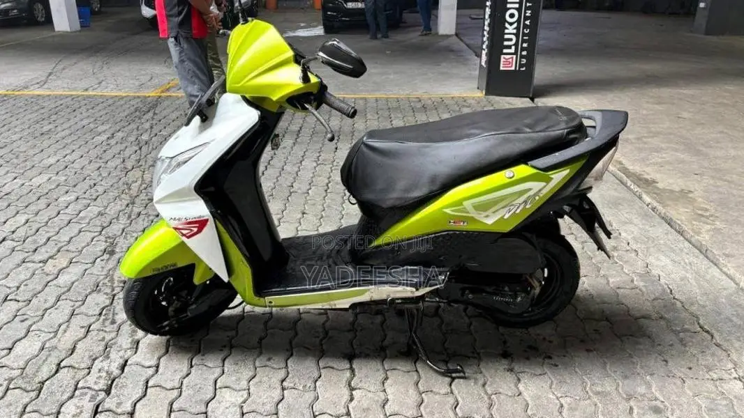 Honda Dio 2015 Motorbike (Used)