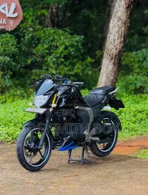 Yamaha FZ 2015 Motorbike (Used)