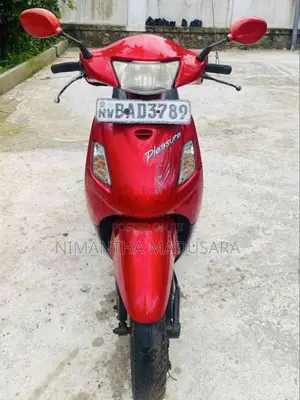 Hero Pleasure 2013 Motorbike (Used)