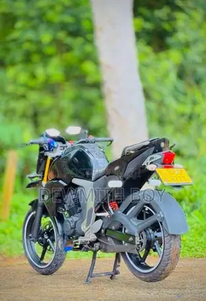 Yamaha FZ 2015 Motorbike (Used)