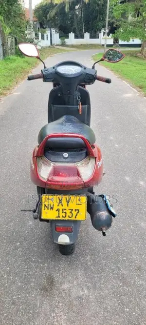 Hero Pleasure 2012 Motorbike (Used)