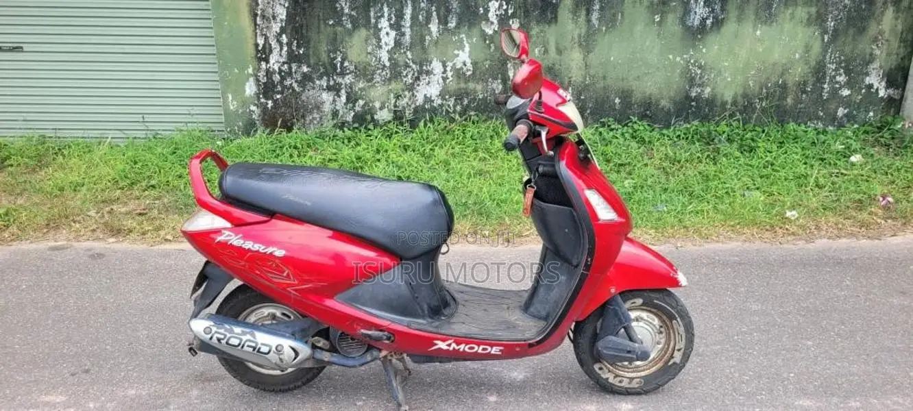 Hero Pleasure 2012 Motorbike (Used)