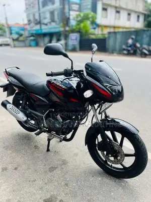 Bajaj Pulsar 150 2017 Motorbike (Used)