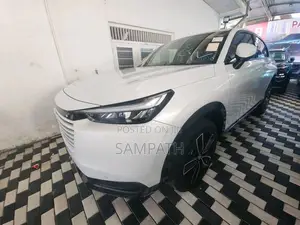 Honda Vezel Z Premium 2025 SUV Unregistered (Recondition)