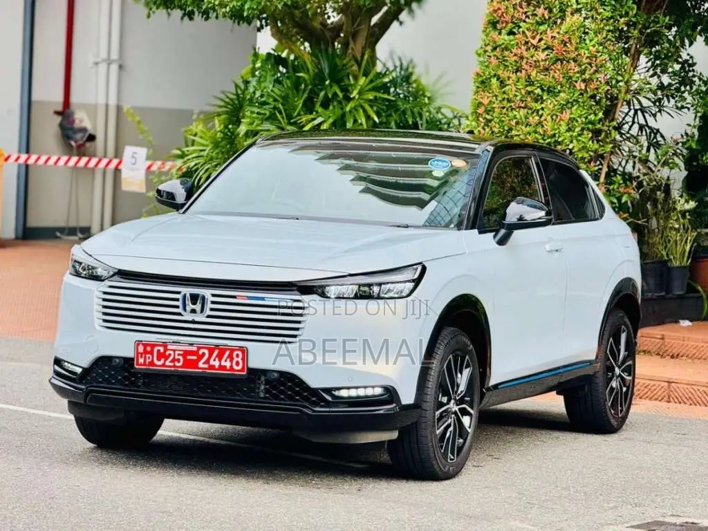 Honda Vezel Z Play Moonroof 2026 SUV Brand New